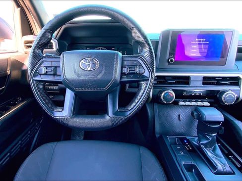 Used 2024 Toyota Tacoma SR image 5