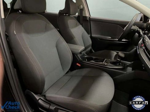 Used 2025 Kia K4 LX image 74