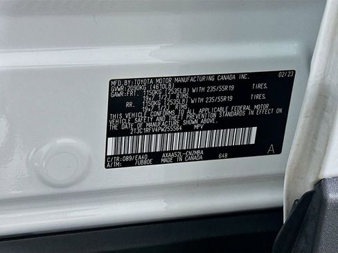 Certified 2023 Toyota RAV4 XLE Premium image 32