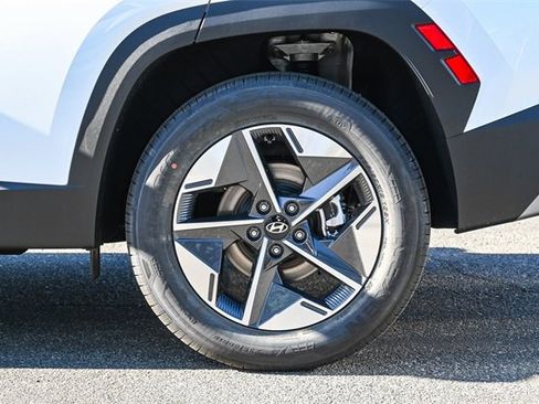 New 2026 Hyundai Tucson SEL image 11