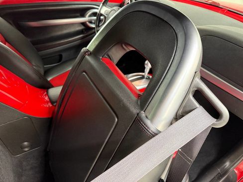 Used 2004 Chevrolet SSR w/ Preferred Equipment Group image 33