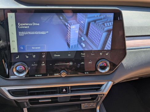 Used 2025 Lexus RX 350 Premium w/ Accessory Package (Z1) AWD/4WD image 29