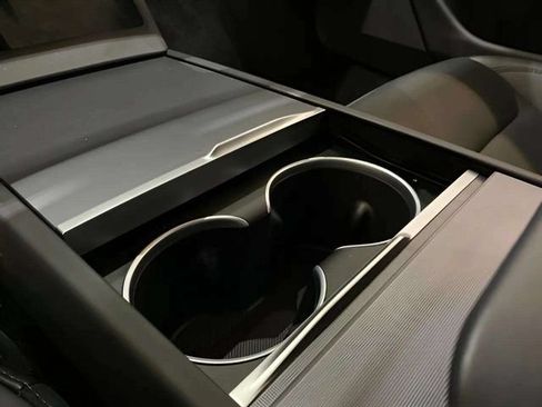 Used 2024 Tesla Model 3 Standard Range RWD image 49