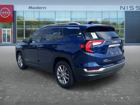 Used 2022 GMC Terrain SLT FWD image 7