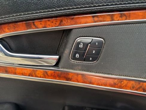 Used 2018 Lincoln MKX Reserve w/ Lincoln MKX Climate Package image 22