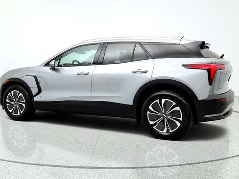 Used 2024 Chevrolet Blazer EV LT AWD/4WD image 7
