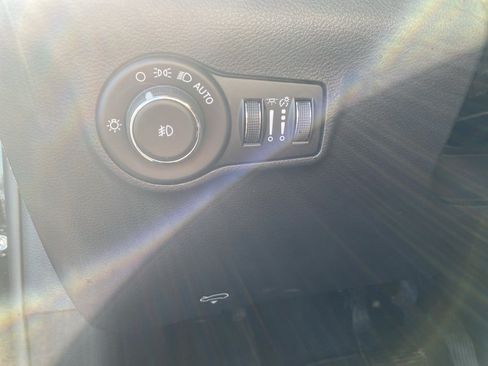 New 2026 Jeep Compass Limited w/ Sun, Sound & Navigation Group AWD/4WD image 20