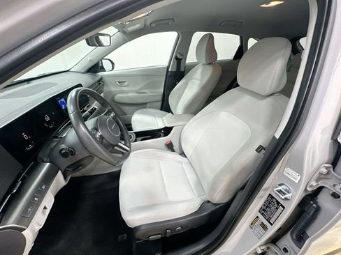 Used 2025 Hyundai Kona SEL AWD/4WD image 14
