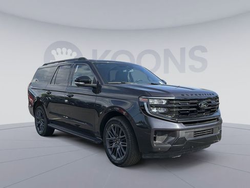 New 2026 Ford Expedition Max Platinum w/ Stealth Appearance Package AWD/4WD image 10