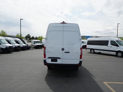 New 2026 Mercedes-Benz Sprinter 2500 image 6