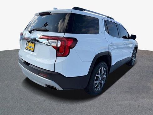 Used 2021 GMC Acadia SLE w/ Driver Convenience Package image 3