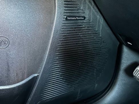 Used 2021 Dodge Challenger R/T Scat Pack w/ Shaker Package image 20