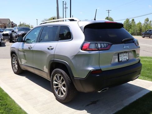Used 2021 Jeep Cherokee Latitude Lux FWD image 26