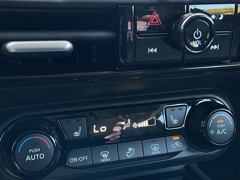 New 2026 Nissan Kicks SV image 30