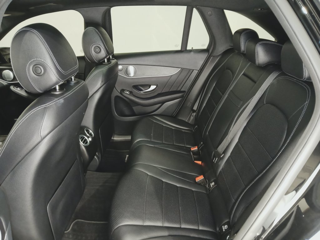 Certified 2020 Mercedes-Benz GLC 300 4MATIC image 12