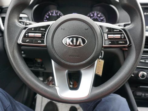 Used 2020 Kia Optima LX FWD image 16