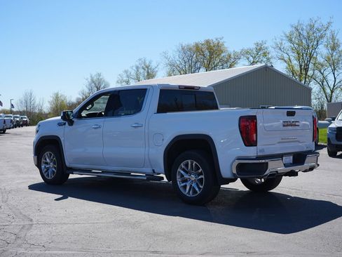 Used 2022 GMC Sierra 1500 SLT w/ SLT Premium Package AWD/4WD image 5