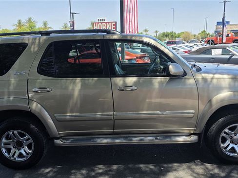 Used 2006 Toyota Sequoia SR5 RWD image 4