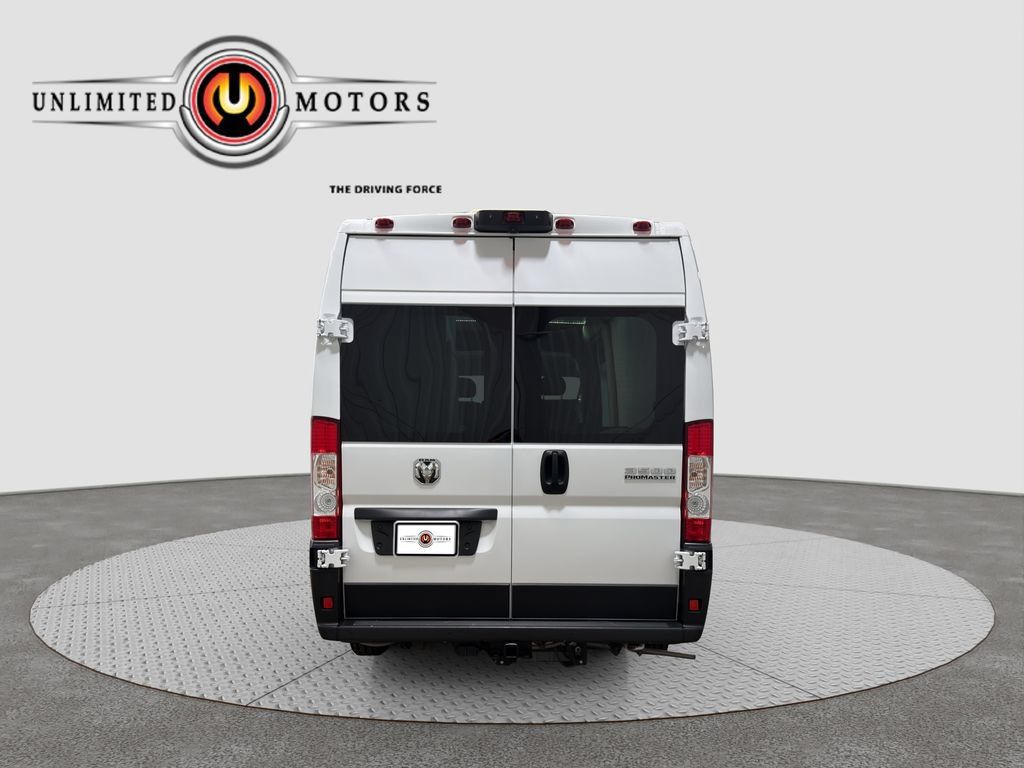 Used 2024 RAM ProMaster 3500 w/ Convenience Group FWD image 15