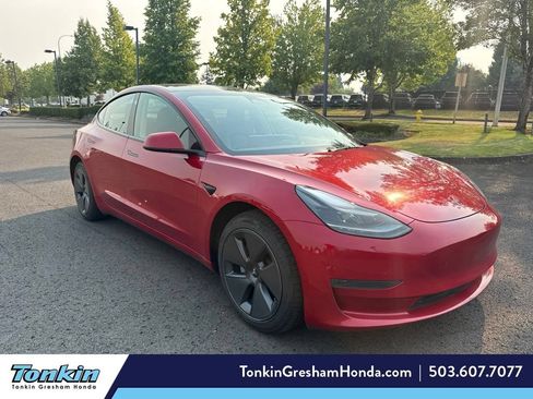 Used 2023 Tesla Model 3 Standard Range RWD image 1