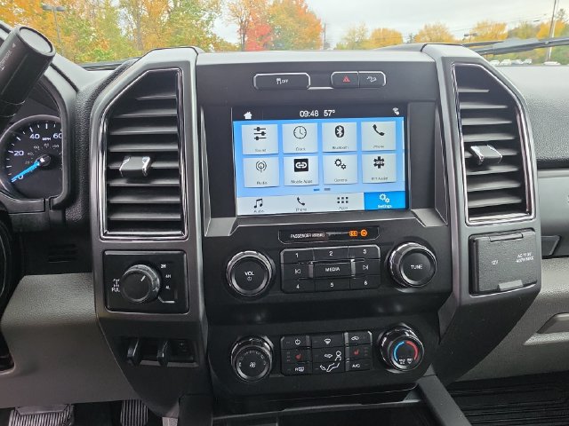 Used 2019 Ford F250 XLT w/ XLT Premium Package AWD/4WD image 14