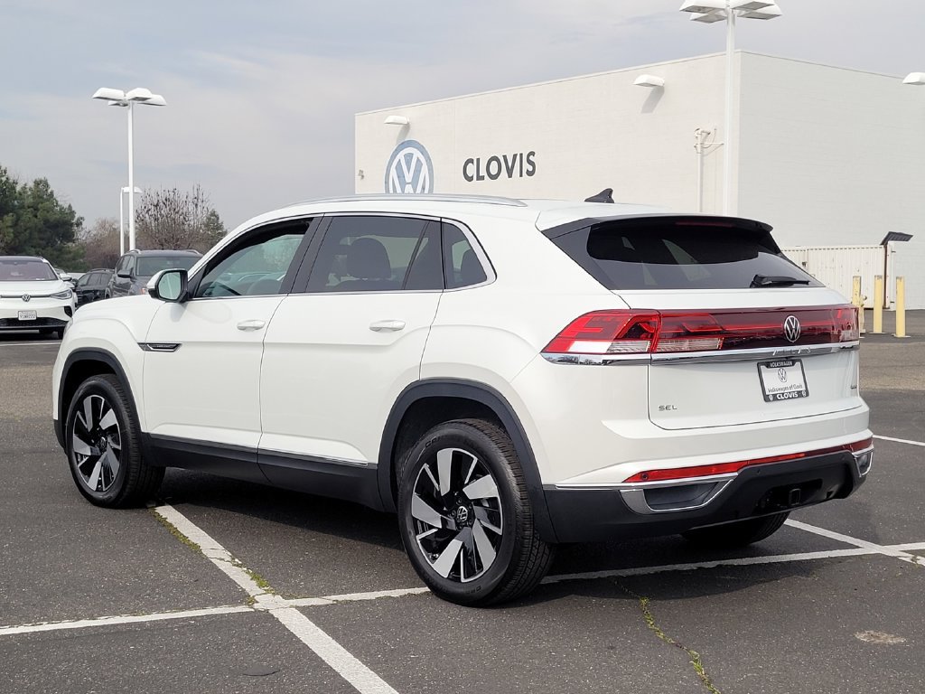 New 2026 Volkswagen Atlas Cross Sport SEL AWD/4WD image 7