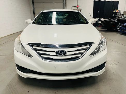 Used 2014 Hyundai Sonata GLS w/ Popular Equipment Group 2 FWD image 3