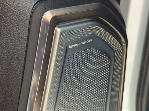 Used 2019 RAM 2500 Limited image 19