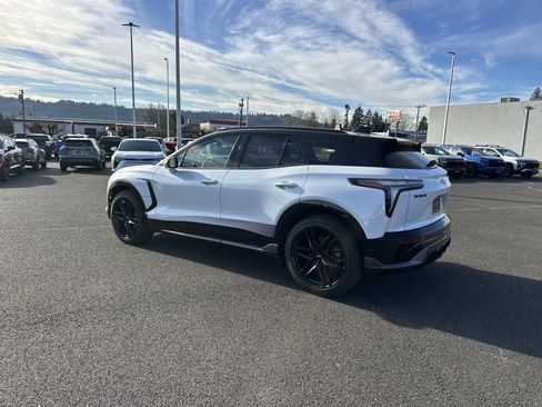 New 2026 Chevrolet Blazer EV SS image 3