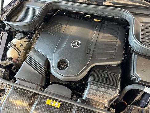 New 2026 Mercedes-Benz GLS 450 4MATIC image 34