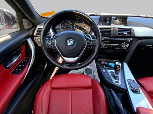Used 2018 BMW 330e w/ Premium Package RWD image 6