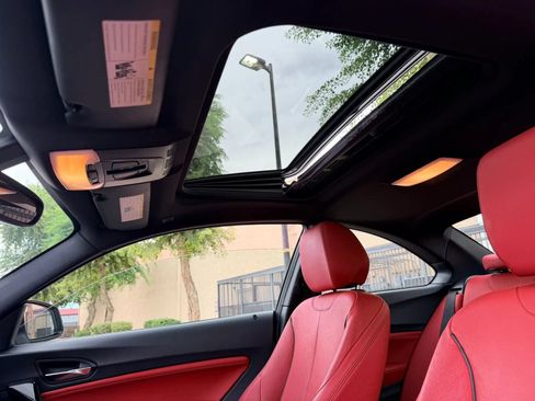 Used 2017 BMW 230i Coupe RWD image 3