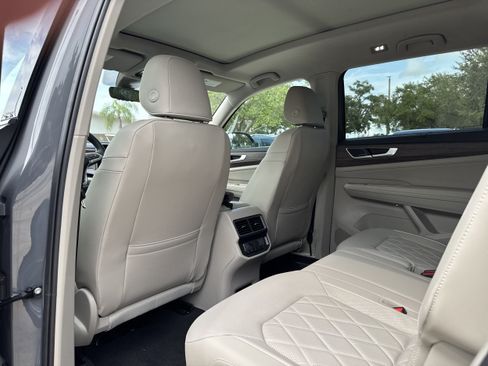 New 2026 Volkswagen Atlas SEL Premium R-Line AWD/4WD image 18