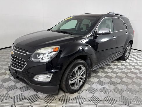 Used 2017 Chevrolet Equinox Premier w/ Enhanced Convenience Package FWD image 9
