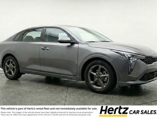 Used 2025 Kia K4 LXS video 1