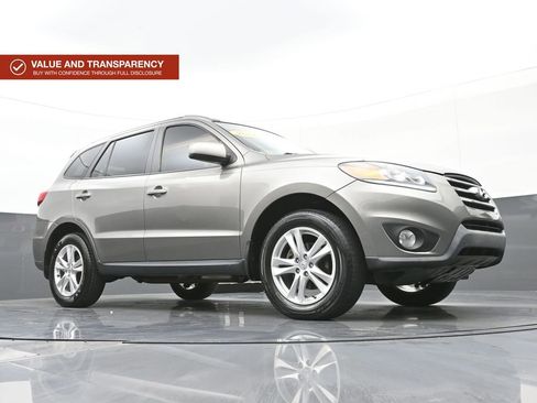 Used 2012 Hyundai Santa Fe SE image 41