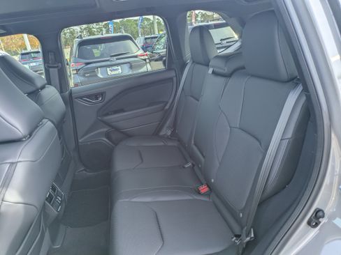 Certified 2026 Subaru Forester Limited w/ Limited Package AWD/4WD image 14