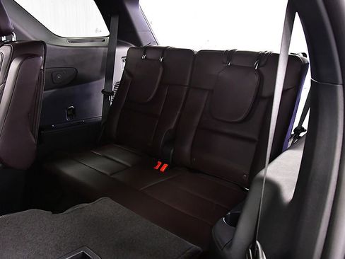 New 2026 Ford Explorer Platinum image 32