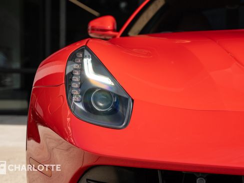 Used 2014 Ferrari F12 Berlinetta RWD image 5