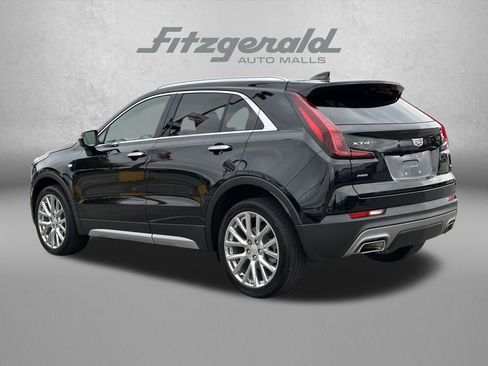Used 2023 Cadillac XT4 Premium Luxury w/ Enhanced Visibility Package AWD/4WD image 7