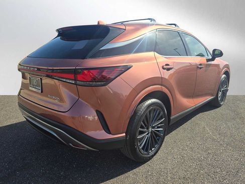 New 2026 Lexus RX 350h AWD/4WD image 3