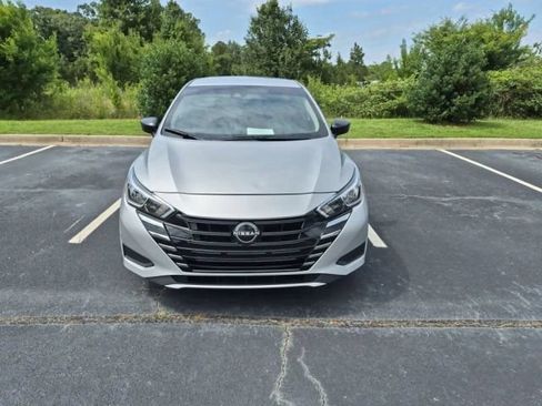 Used 2023 Nissan Versa S w/ S Plus Package FWD image 3