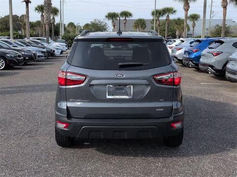 Used 2020 Ford EcoSport SE w/ SE Convenience Package image 7