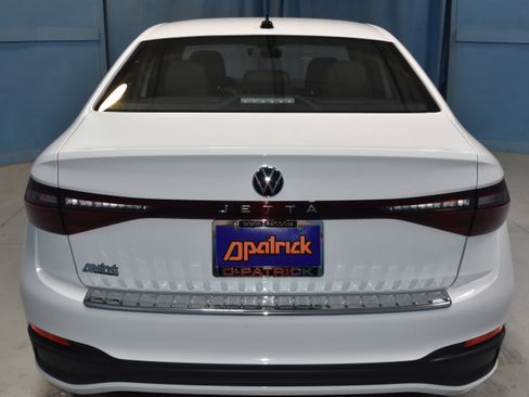 New 2026 Volkswagen Jetta Sport FWD image 22