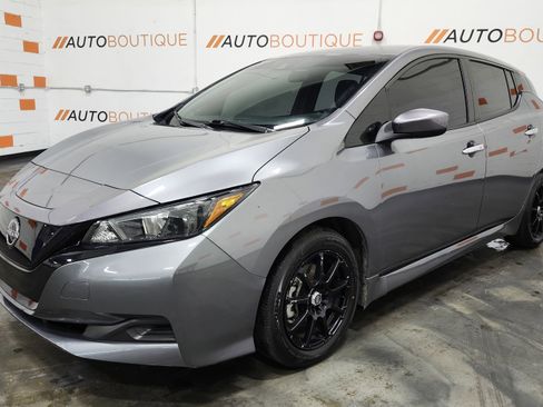 Used 2023 Nissan Leaf S image 12