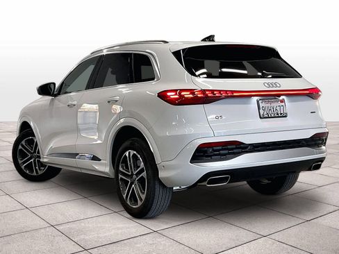 Certified 2025 Audi Q5 Premium Plus w/ Premium Plus image 13