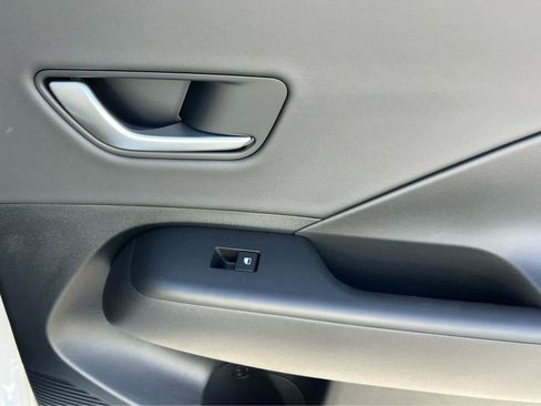 Certified 2026 Hyundai Kona SEL Premium image 21