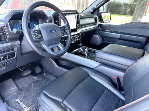 Used 2024 Ford F150 Lariat w/ FX4 Off-Road Package image 18