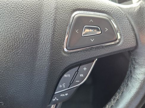 Used 2017 Lincoln MKC Premiere FWD image 22