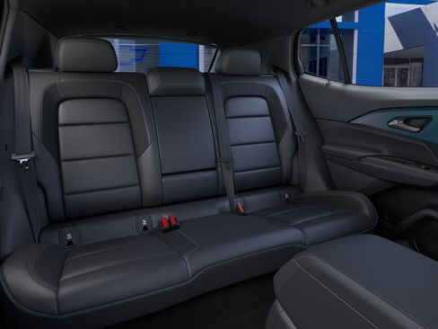 New 2026 Chevrolet Equinox EV LT AWD/4WD image 19